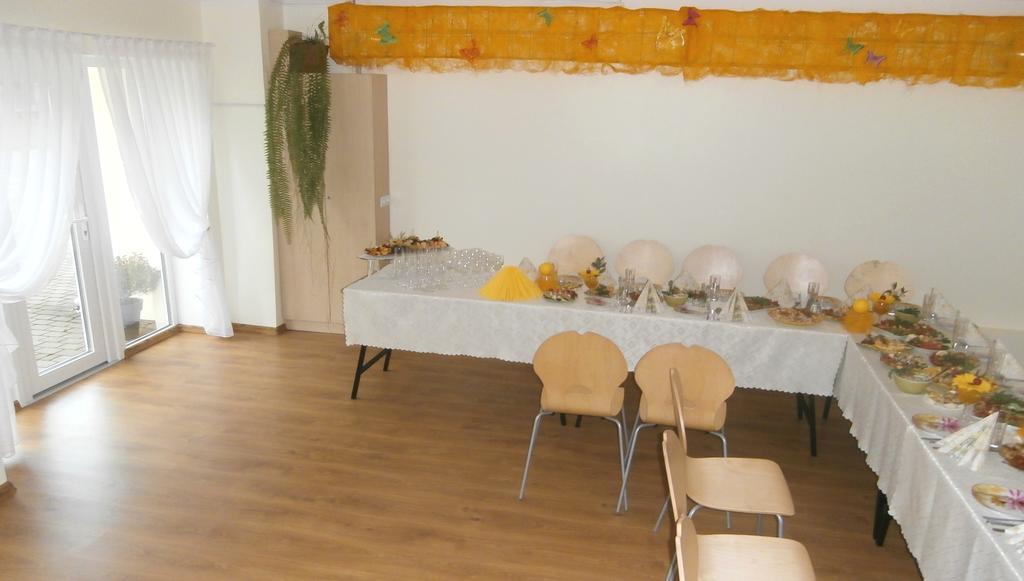 Hotel Martas Nams à Ventspils Extérieur photo